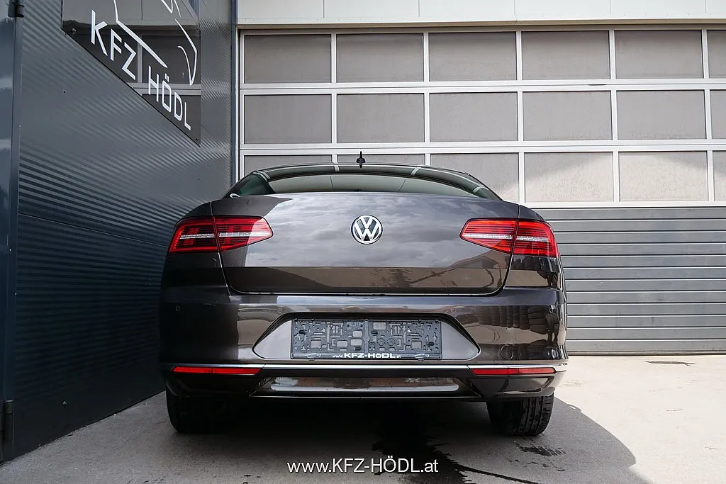 Volkswagen Passat Highline 2,0 TDI DSG Image 4