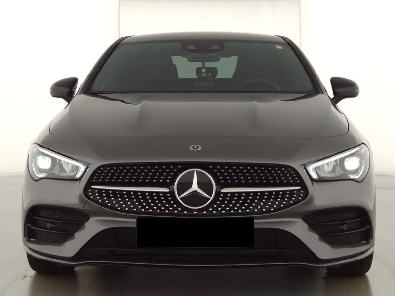 Mercedes-Benz CLA 220 d 4Matic Coupe =AMG Style= Night Packa Image 1