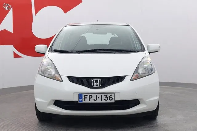 Honda Jazz 5D 1,4i Comfort i-Shift - / Lohkolämmitin / Vetok Image 8