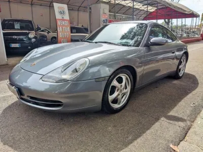 PORSCHE 911 Carrera Coupé